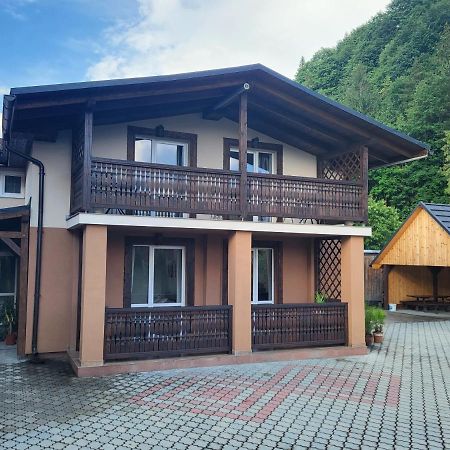 Penzion Jolla Červený Kláštor 外观 照片